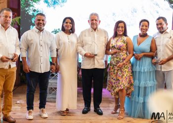 Plus Magazine celebra 15 años de vida editorial: Un hito en el Turismo