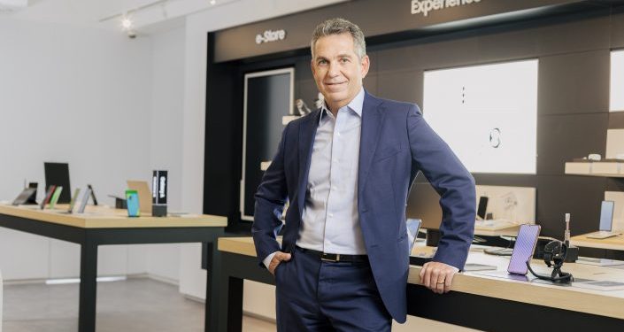 Los smartphones plegables crecen a un ritmo rápido e impulsan la innovación en el mercado de dispositivos móviles