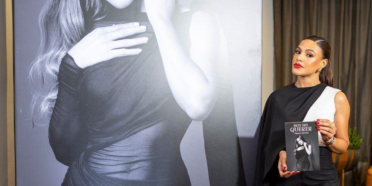 Paloma Almonte lanza su primer libro de poemas “Hoy Sin Querer”