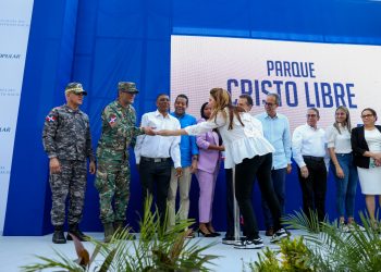 9-1-1 dispone instalación de cámaras de videovigilancia y megáfono en el renovado Parque Cristo Libre