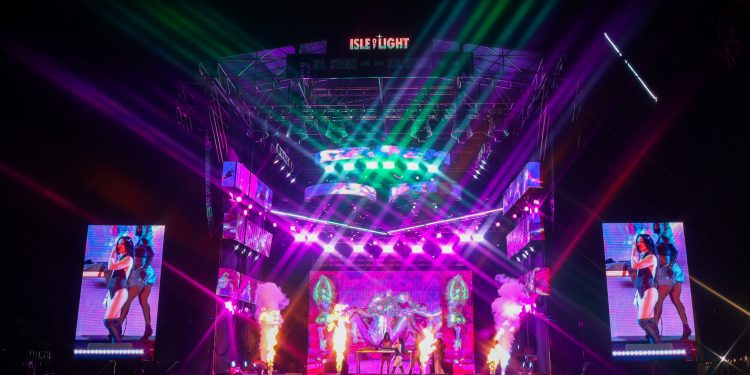 Una vez más, Isle of Light se desborda musicalmente en RD