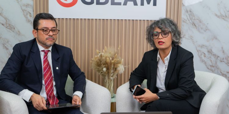 Lanzan al mercado revista de negocios GBLAM