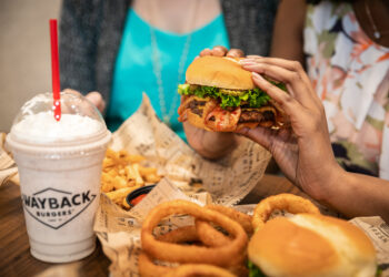 Wayback Burgers llega a República Dominicana
