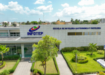 INFOTEP concluye su primer diplomado en mixología y montaje de eventos para fortalecer turismo en la zona Este