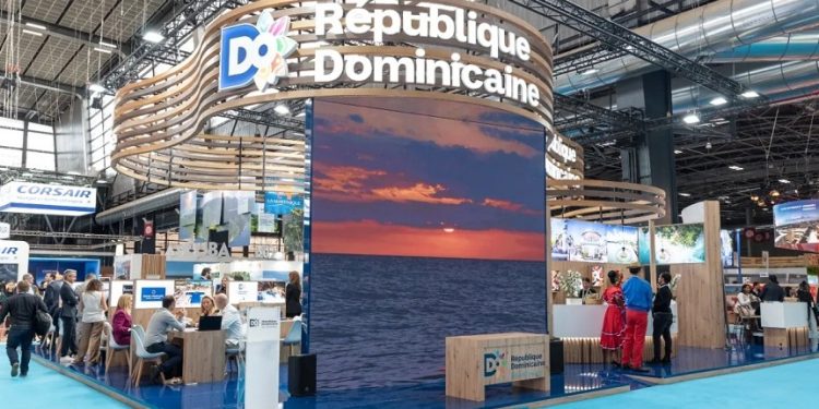 Banreservas proyectará en Top Resa 2025 las potencialidades de inversión extranjera en RD