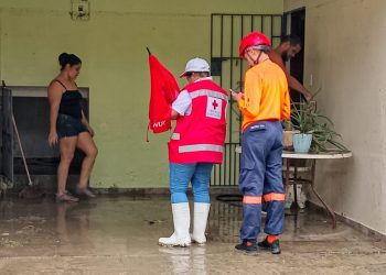 Cruz Roja Dominicana, filial Herrera, reforzó labores humanitarias tras desbordamiento cañada de  Guajimía