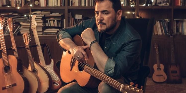 Ismael Serrano ofrecerá un concierto íntimo en Santo Domingo este jueves