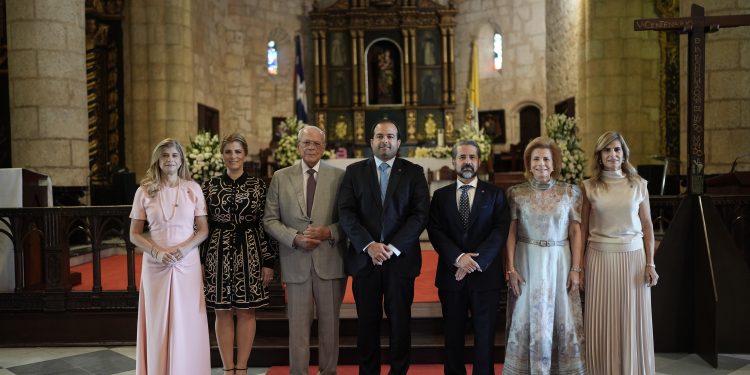 Amadita conmemora su 66 aniversario con solemne misa de acción de gracias