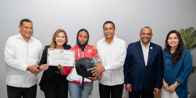 Cervecería Nacional Dominicana impulsa “Delivery Seguro”, un programa pionero en seguridad vial para repartidores dominicanos