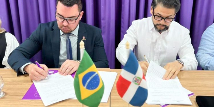 Embajada Dominicana en Brasil y Facultad del Centro Oeste Paulista FACOP renuevan acuerdo de cooperación académica