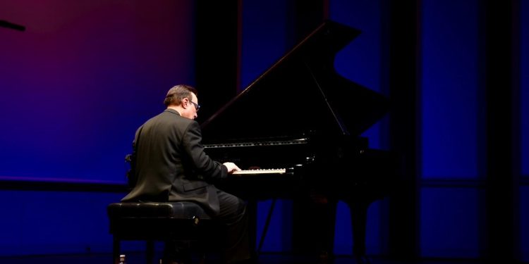 Michel Camilo ofrece concierto en Berlín para celebrar la Independencia Dominicana