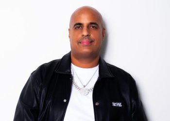 DJ Lobo se apodera de los sábados en «El Ritmo de NY»