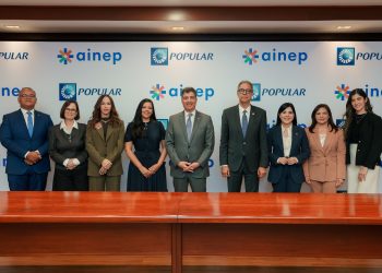 Banco Popular y asociación de colegios privados AINEP firman alianza estratégica en favor de la educación de calidad