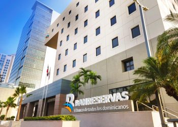 Financiamientos de Banreservas a producción de arroz garantiza seguridad alimentaria en RD