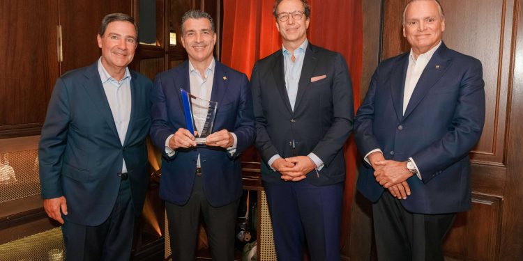 Banco Popular celebra 50 años de relación con Bank of America