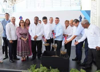 SNS inicia remozamiento de Emergencia y Edificio Pediátrico del Hospital Darío Contreras