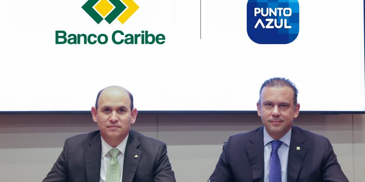 Banco Caribe amplía su red de subagentes bancarios junto a PUNTO AZUL llegando a más de 2,000 comercios en todo el país