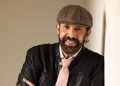 Juan Luis Guerra se acompaña del coro “Más que Vencedores” y nos regala el “Canto a la Patria”